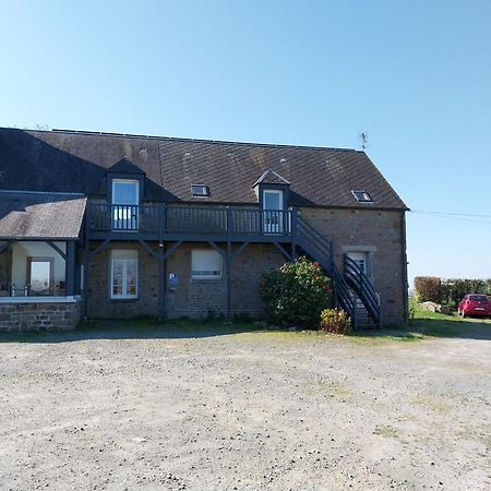 Studio Avec Vue Sur La Baie Avranches Exteriér fotografie