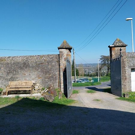 Studio Avec Vue Sur La Baie Avranches Exteriér fotografie